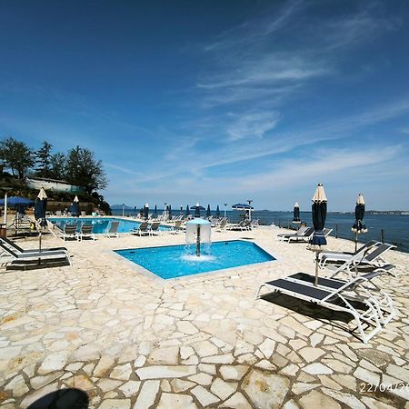 Matthews Beach House Vlorë Εξωτερικό φωτογραφία