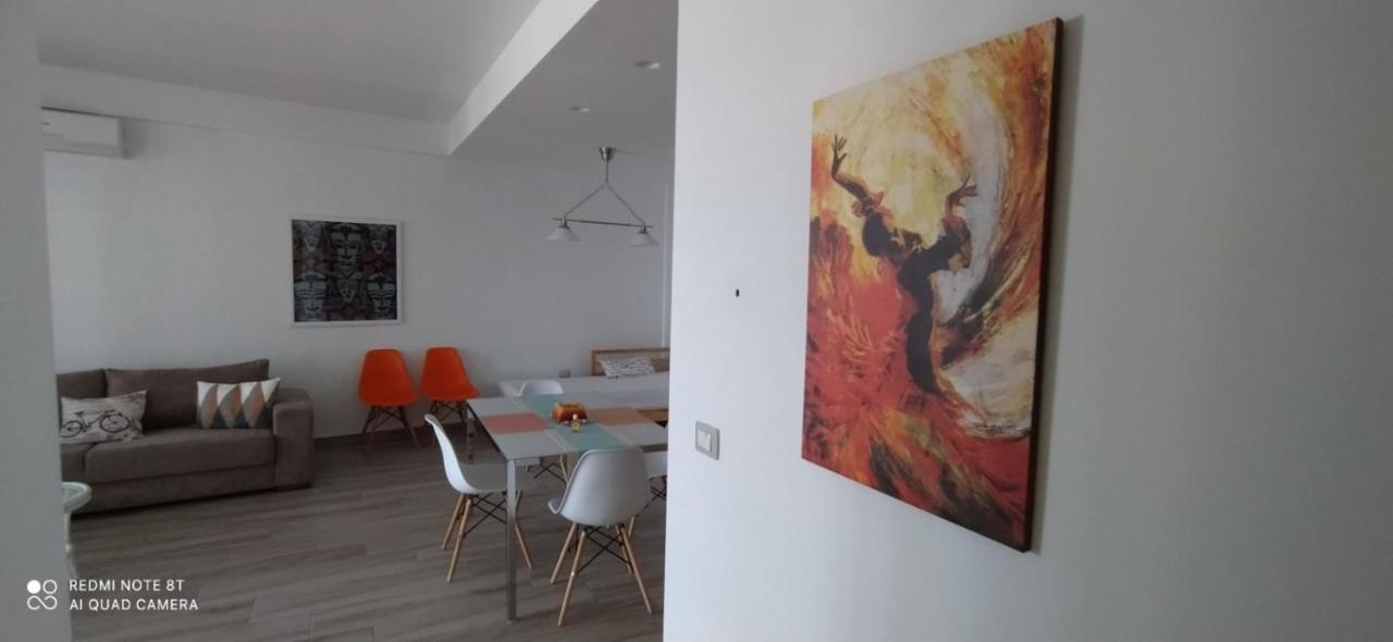 Matthews Beach House Vlorë Εξωτερικό φωτογραφία