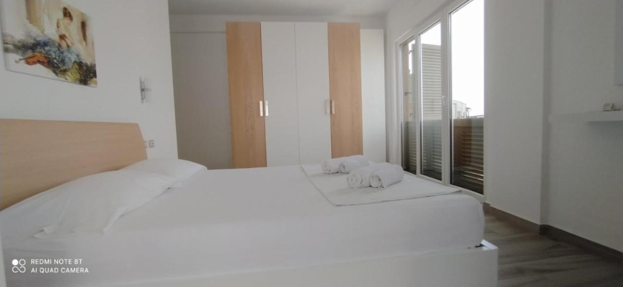 Matthews Beach House Vlorë Εξωτερικό φωτογραφία