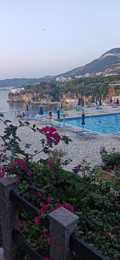 Matthews Beach House Vlorë Εξωτερικό φωτογραφία